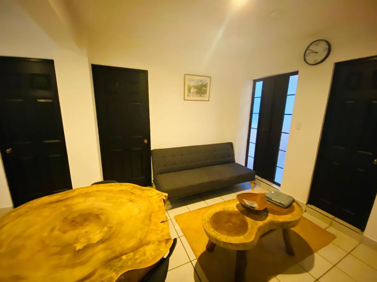 גואטמלה Hostal 17-52 מראה חיצוני תמונה